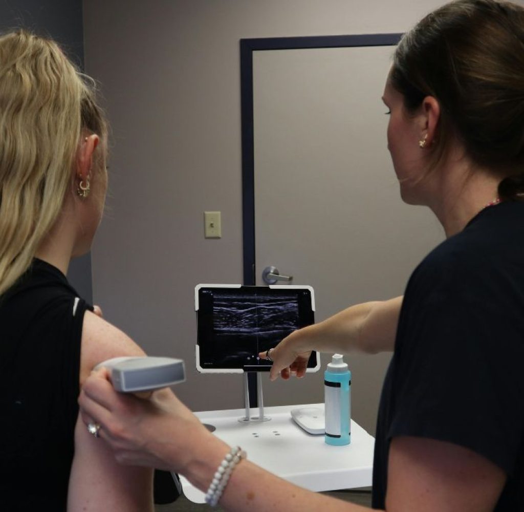 Shoulder ultrasound assessment for shoulder pain at Physio Soton in Southampton